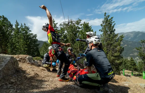 p. 29 simulacre evacuació per a la copa del món de btt foto pal arinsal