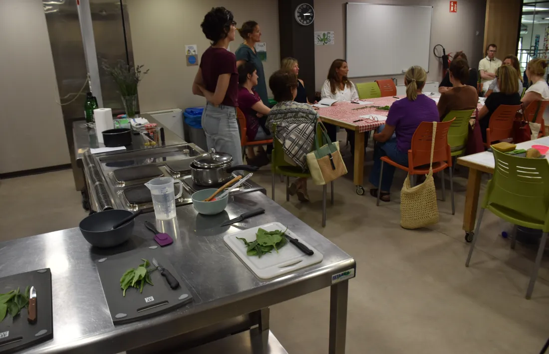 Participants al taller de remei ancestral.