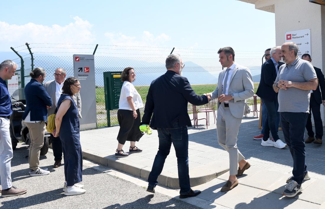 El secretari d'Estat de Transició Energètica, Transports i Mobilitat, David Forné, ha participat en la taula estratègica de l'aeroport.