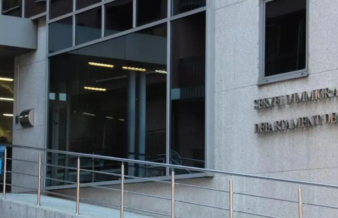 Les dependències del Servei d'Immigració.