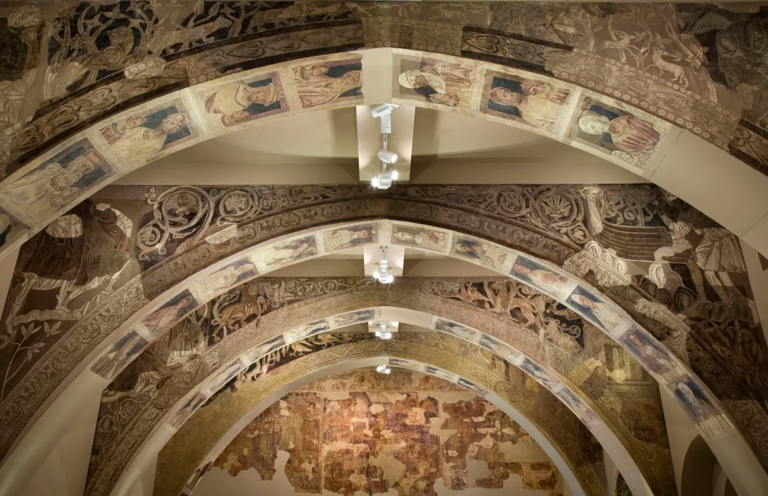 El que queda dels frescos de la sala capitular de Sixena, avui al MNAC.