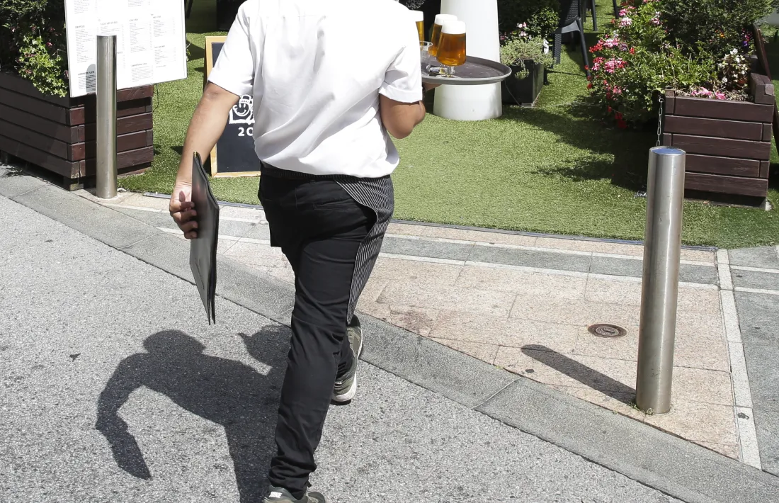 El comerç i l’hostaleria agrupa un 16% dels treballadors del país.