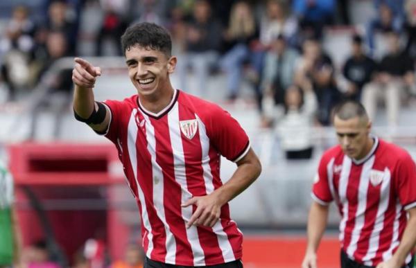 p. 23 olabarrieta foto vs athletic