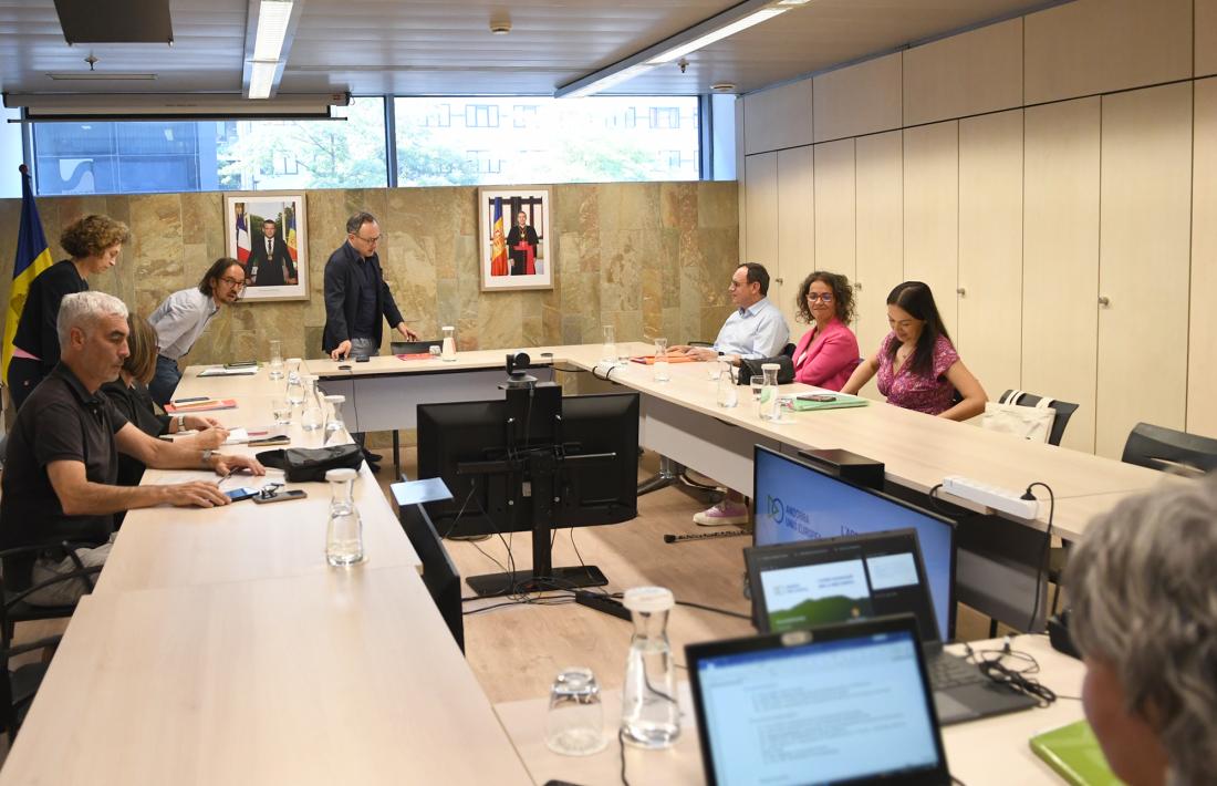 L'inici de la reunió del Pacte d'Estat per l'Acord d'Associació.