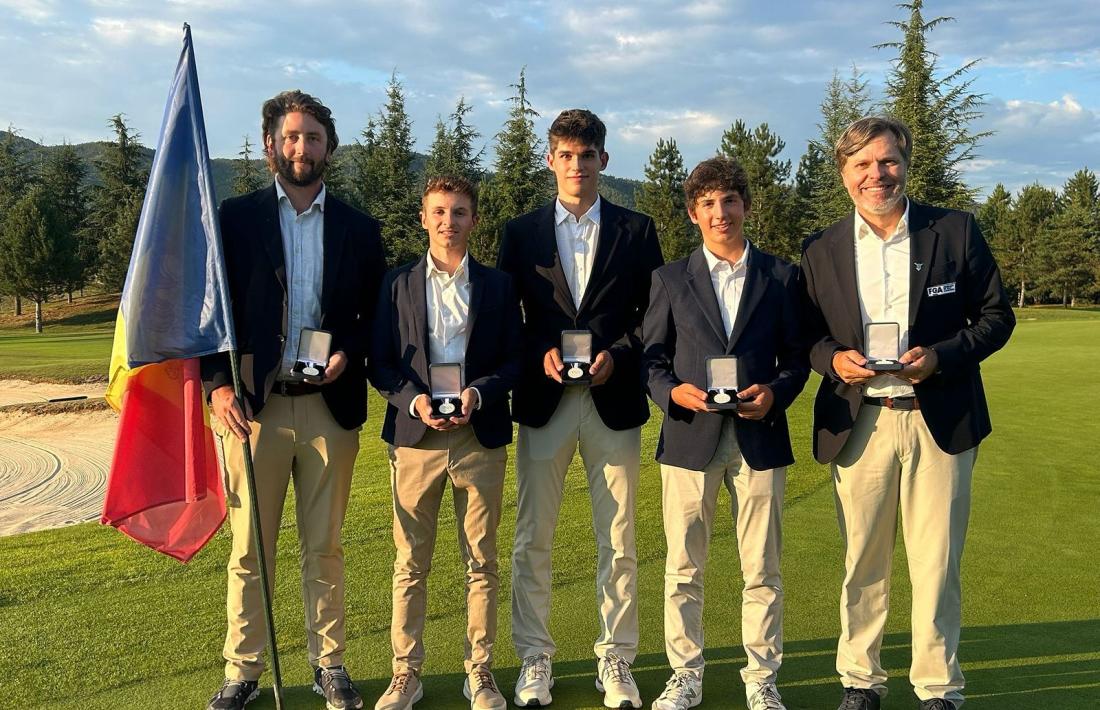 Andorra, plata a l'Europeu Shield.