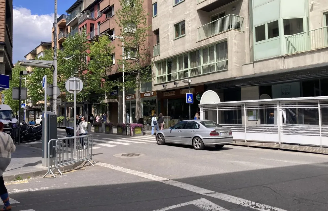 Avinguda Pau Claris. 