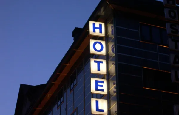 hotel avui