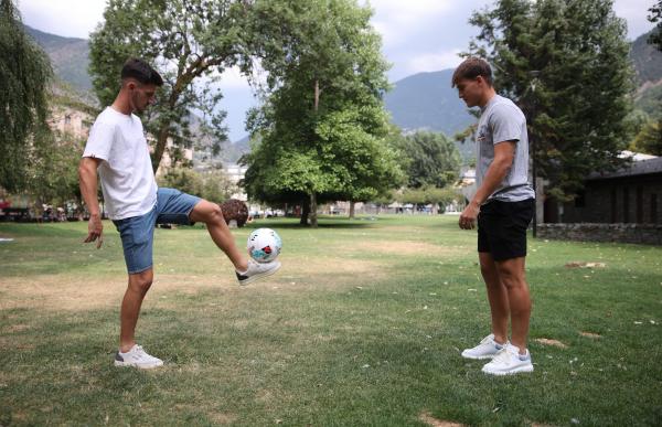 p. 22 futbol