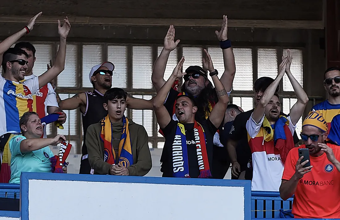 L'afició 'absent' a Saragossa.