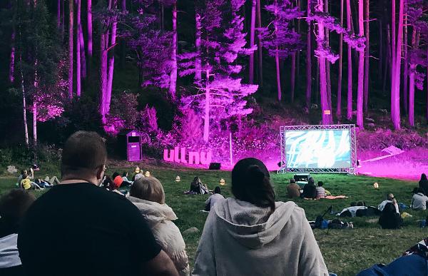 Cinema a la vora del llac
