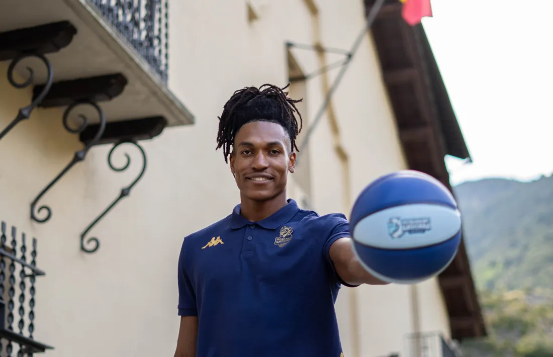 Yves Pons, a Ràdio Andorra.