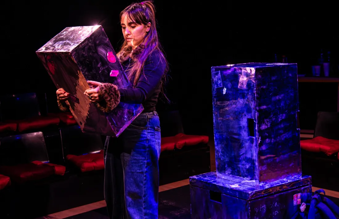 Elena de Santiago és la protagonista de 'Nua', estrenat la tardor passada amb Irina Robles a la direcció.