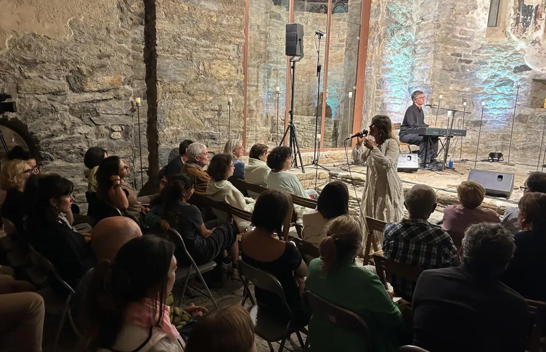   Concert de Lídia Pujol a Sant Vicenç d'Estamariu. 