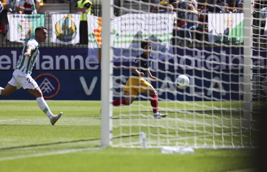 Kim Min-su va sumar el seu tercer gol en aquest inici de temporada i en la imatge anotant el 2 a 1.