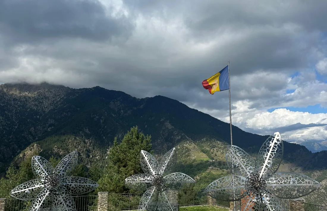 Tres de les quatre grandalles que Toni Cruz ha plantat a Canòlich.