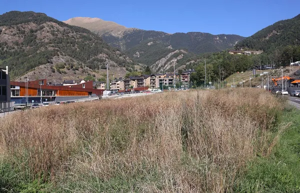 p. 10 aparcament ordino - agencies