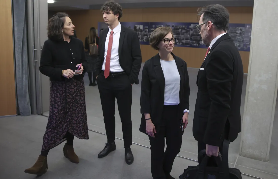 Gemma Riba i Núria Segués són les conselleres que firmen les esmenes pels respectius grups.