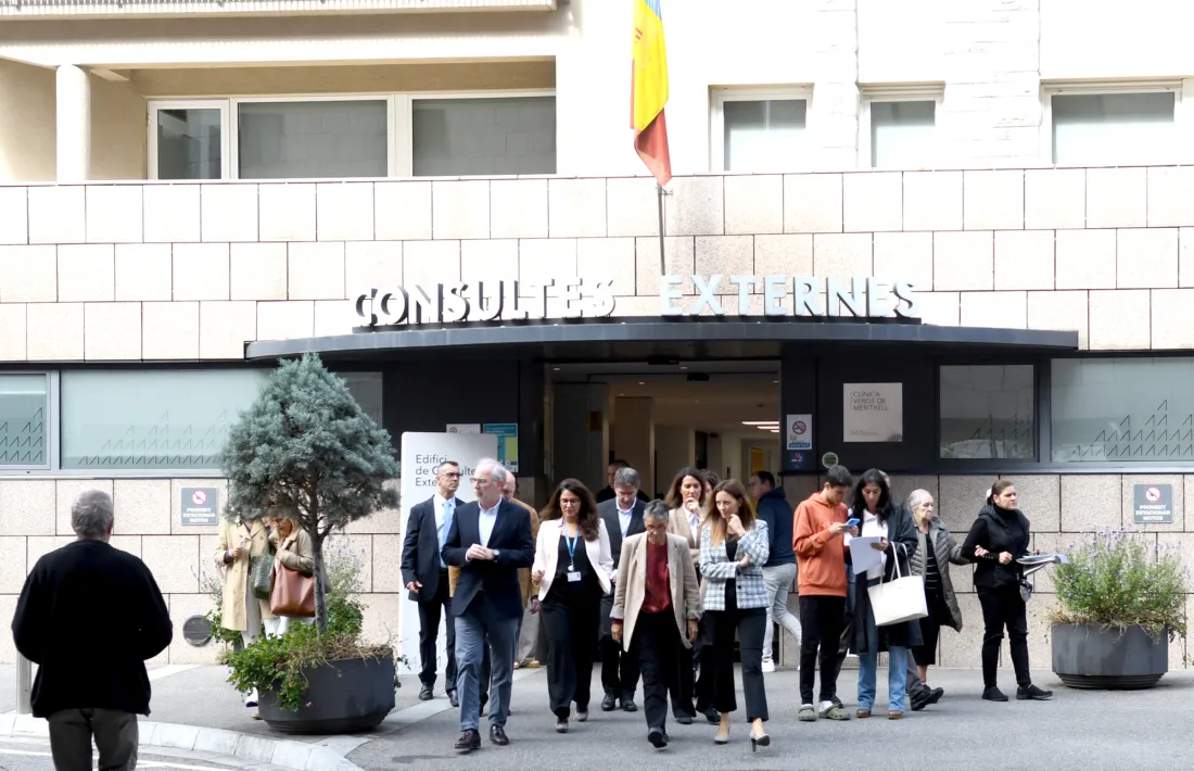 Les delegacions encapçalades per Pané i Mas surten de Consultes Externes.
