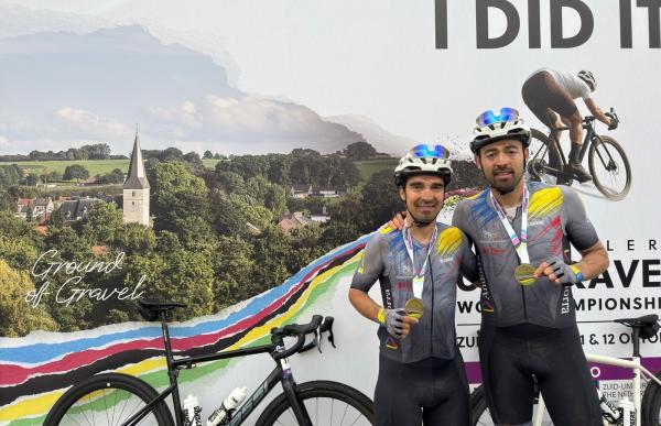 p. 29 campionat del mon de gravel oscar cabanes i xavi jove foto fac