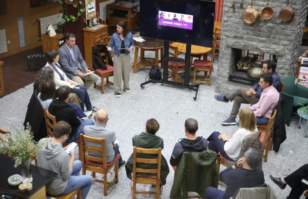 p. 10 Reunio del Poble Ordino - Facundo Santana