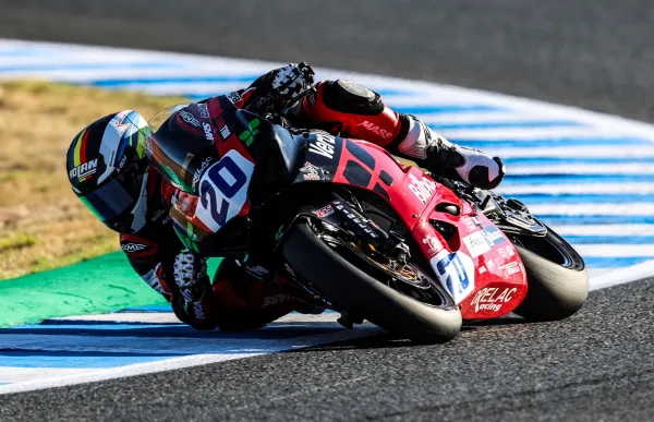 p. 29 xavi cardelus a jerez foto william joly