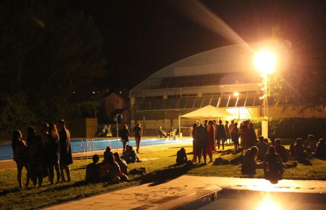 Piscina nocturna amb DJ i teatre obriran la festa major de la Seu