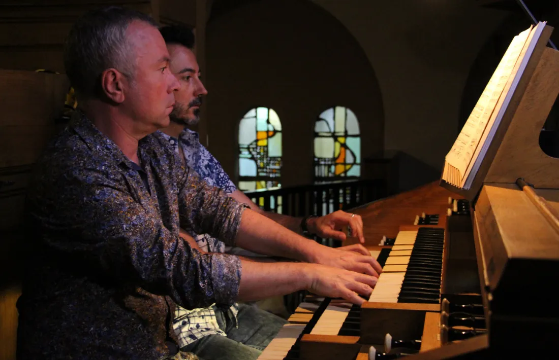 L'organista Cédric Meckler destaca els processos cerebrals que intervenen en la interpretació musical
