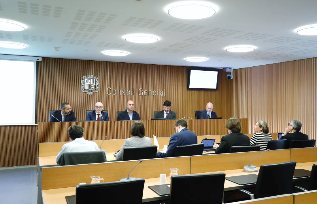 Una compareixença del ministre de Finances, Ramon Lladós, davant la comissió legislativa de Finances i Pressupost.