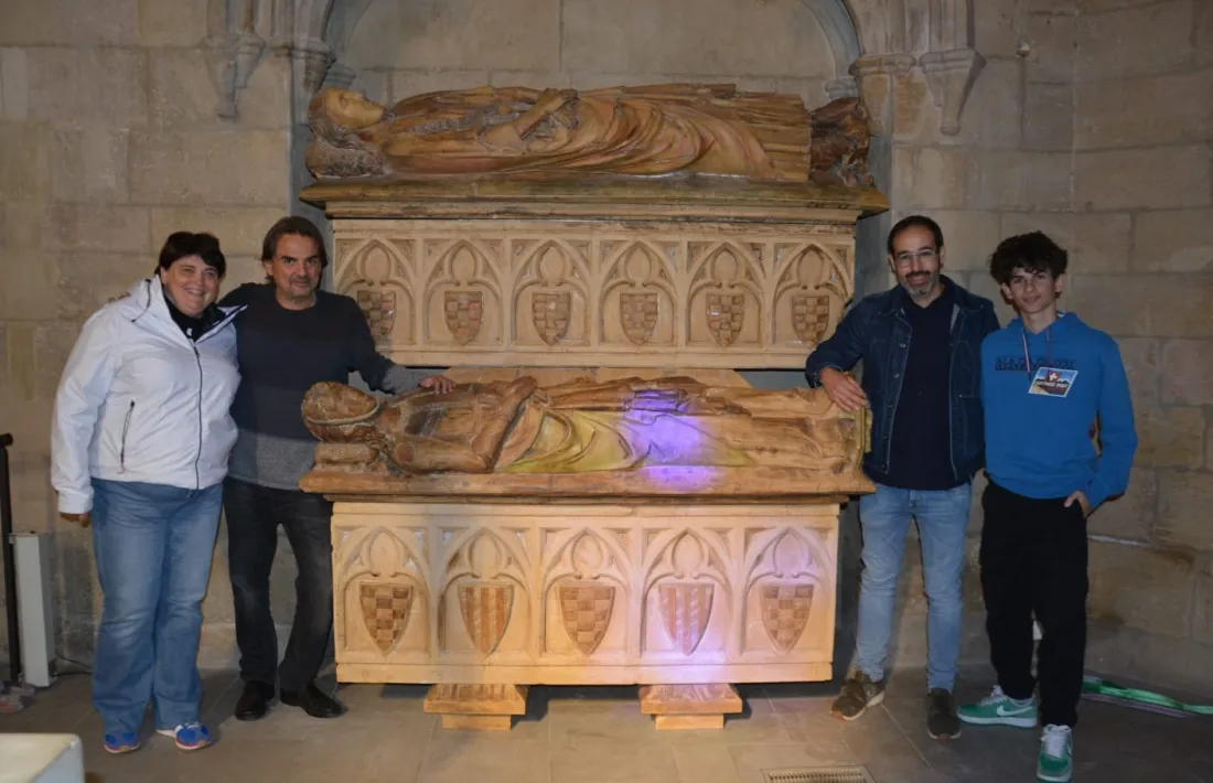 El comte i  la comtessa tornen a descansar en pau, ara per sempre.