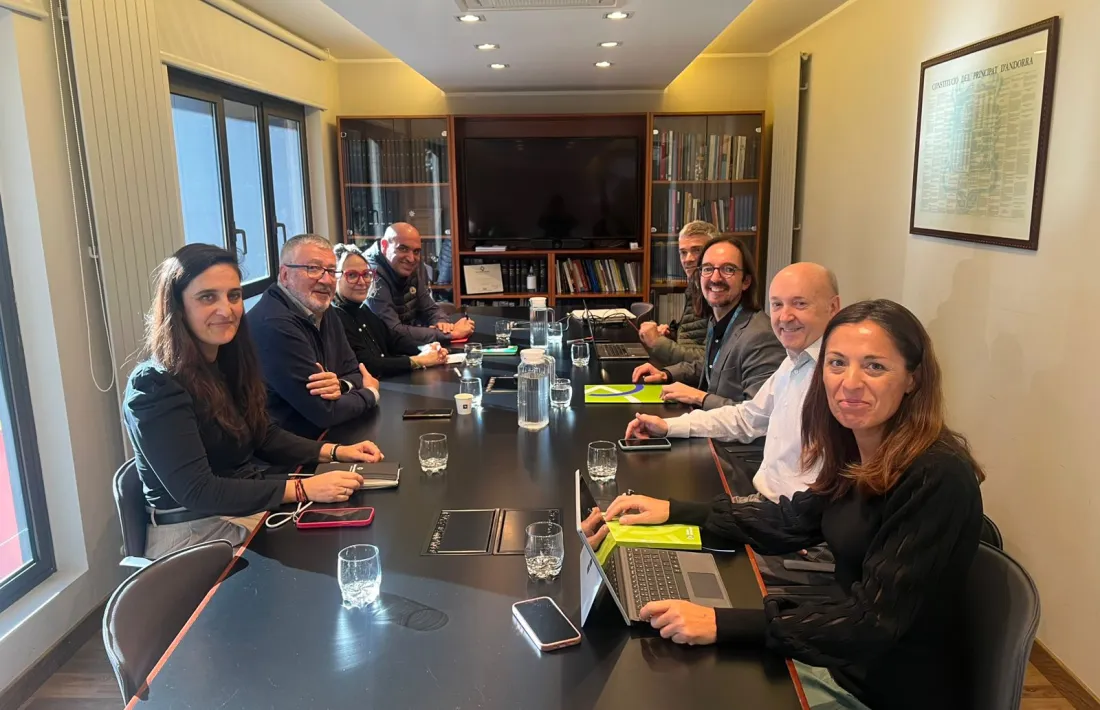 La primera de les trobades sobre l'acord d'associació, aquest dimarts amb l’AGIA.