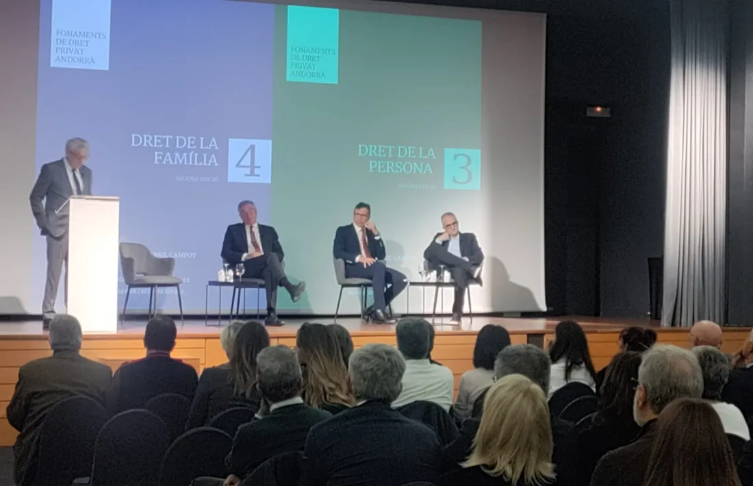 La presentació va reunir un públic nombrós.