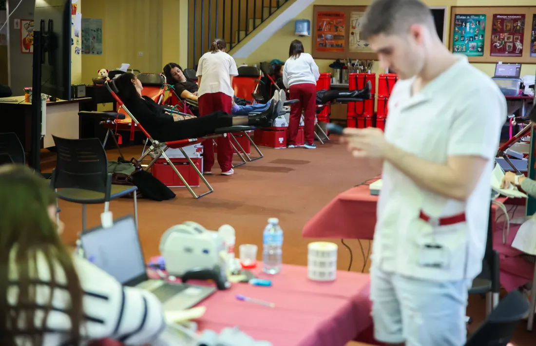 Quan acabaven la donació, els esperava un petit càtering per recuperar les forces.
