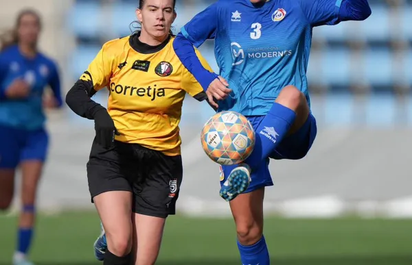 p. 29 enfaf vs vic riuprimer foto elcokedelasfotos futfemand