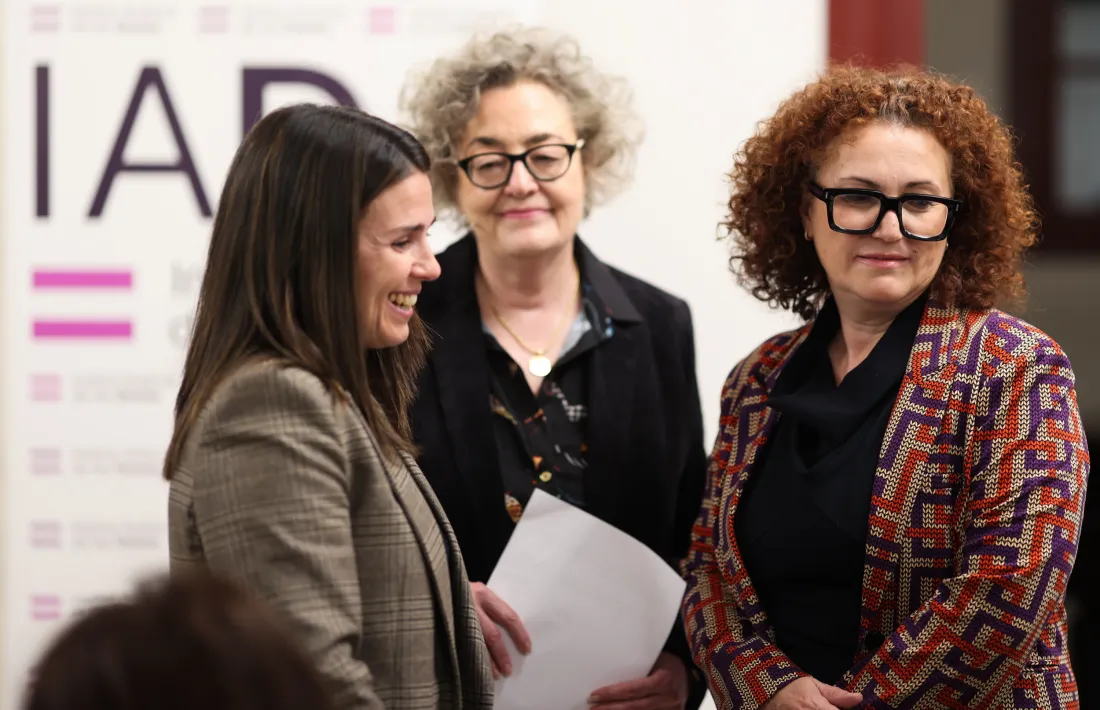 Laura Mas, Montserrat Ronchera i Judith Pallarés durant l’acte d’ahir a Encamp.