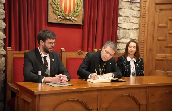 p. 10 foto 2 serrano a Sant Julià 