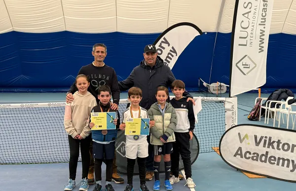 p. 29 circuit tennis vicky jimenez foto cedida per joan jimenez