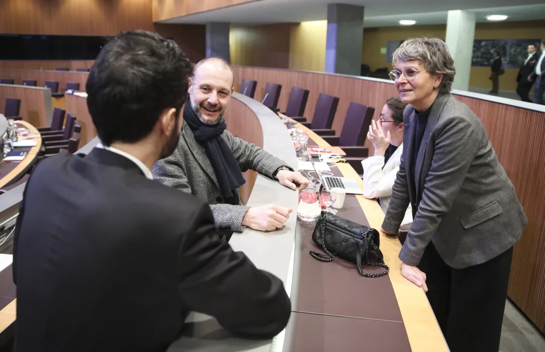Vela conversa amb Escalé i Casadevall al Consell General.