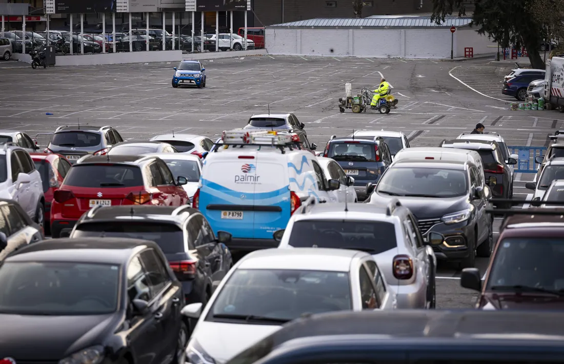 L'aparcament del Parc Central.