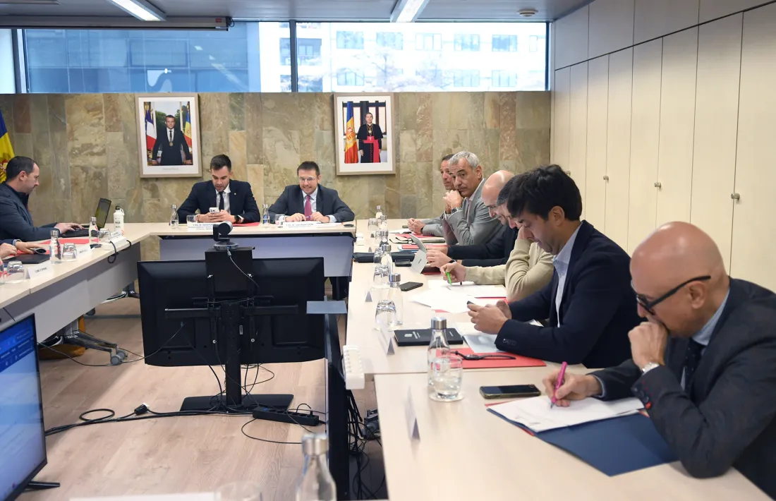 A la Taula Nacional de Mobilitat hi van assistir cònsols majors i menors de les set parròquies.