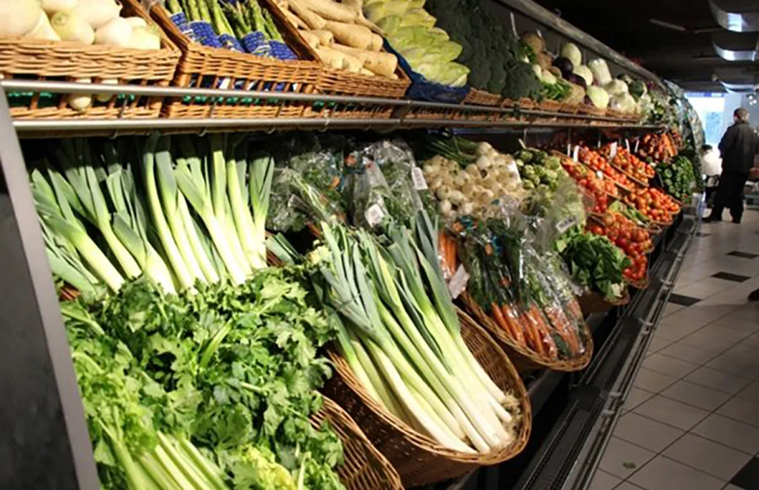 Secció d'alimentació d'un supermercat del país.