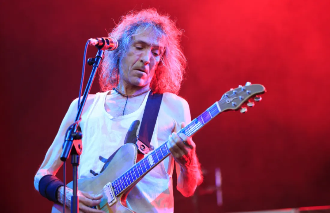 El traspàs d’algú com Robe Iniesta acostuma a disparar les nostàlgies.