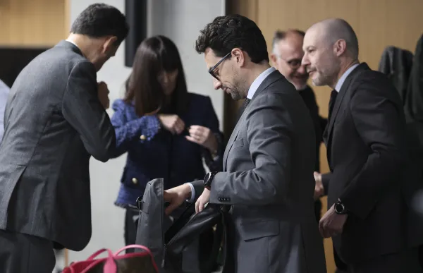 p. 03 Guillem Casal - Facundo Santana