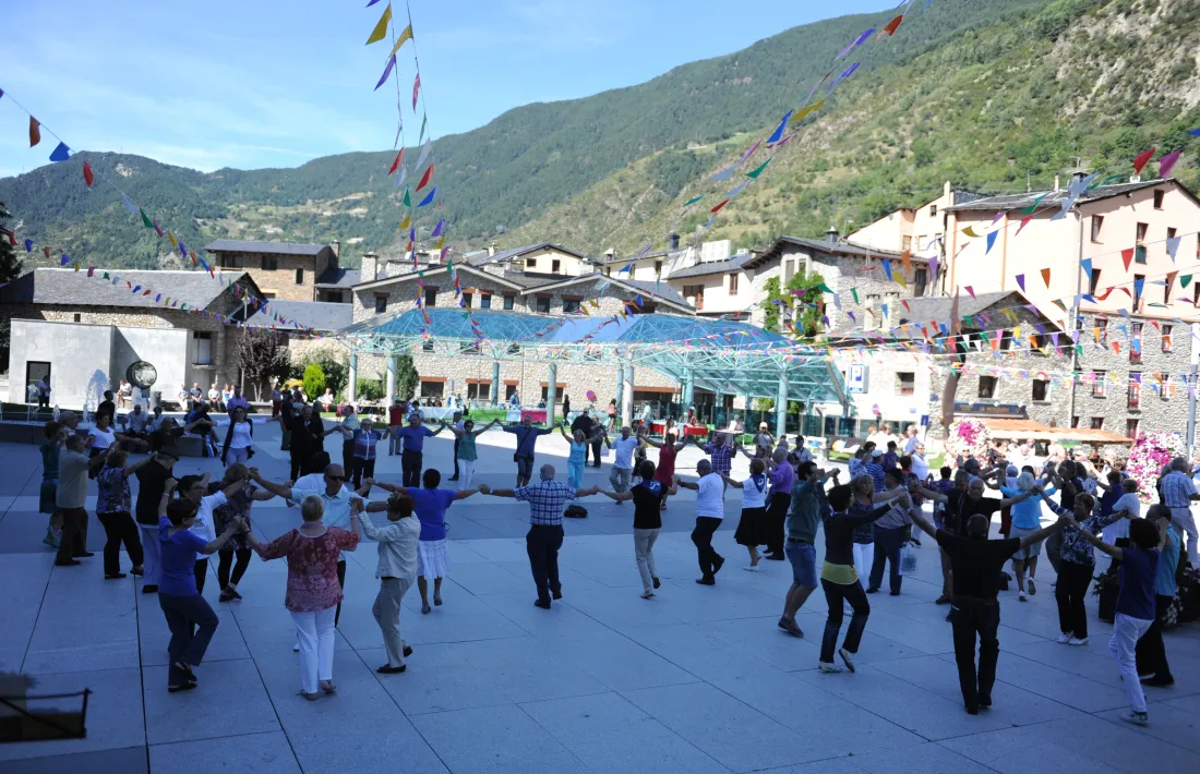 Andorra, Encamp, aplec de la sardana del Pirineu, colla sardanista la Grandalla, la sardana d'Encamp, Josep Cassú, Jaume Cristau