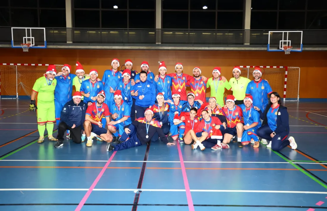 L'Enfaf Talent i els internacionals de futbol i futbol sala units.