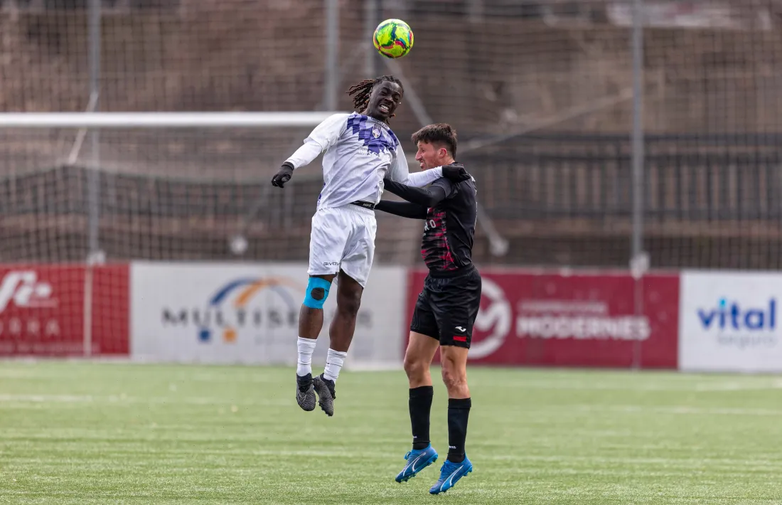 El CE Carroi va donar la sorpresa contra l'FC Santa Coloma.