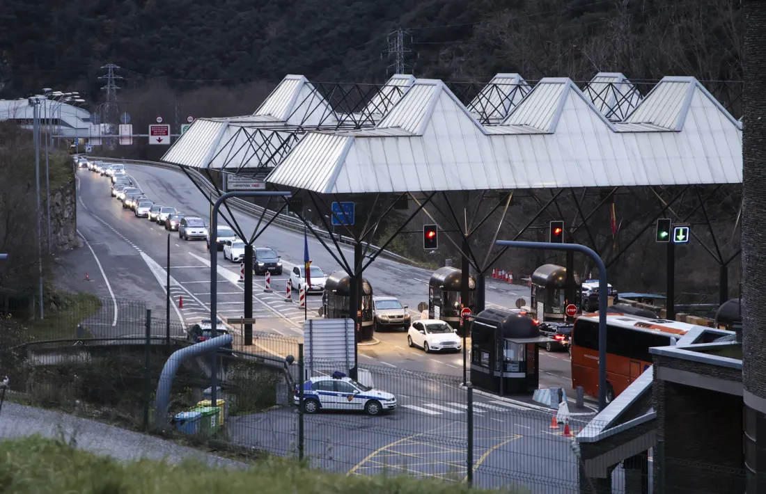 El PS creu que gràcies a l’Entry/Exit ens “hem posat les piles a l’hora de demanar documents a la frontera”.
