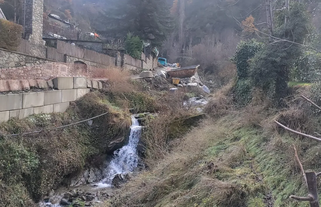 El riu de l’Escobet, divendres passat on encara no s’han acabat els treballs.