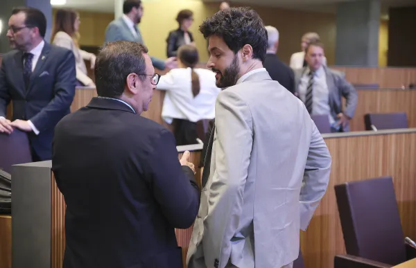 p. 03 Cerni  Escale - Jordi Jordana - Facundo Santana