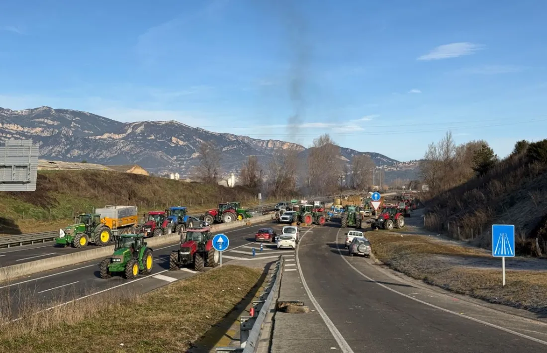 El tall continuava ahir a la tarda. 