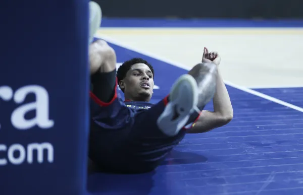 p. 29 Xavier Castañeda - Facundo Santana